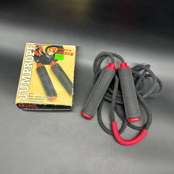 Vintage Jump Rope 9 Ft Winners Choice Black Red Cotton Rope Swivels 1980s Taiwan - Picture 1 of 10